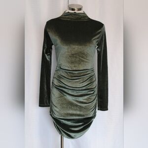 Capella Women’s Small Sage Green Velvet Ruched Midi Dress Long Sleeve